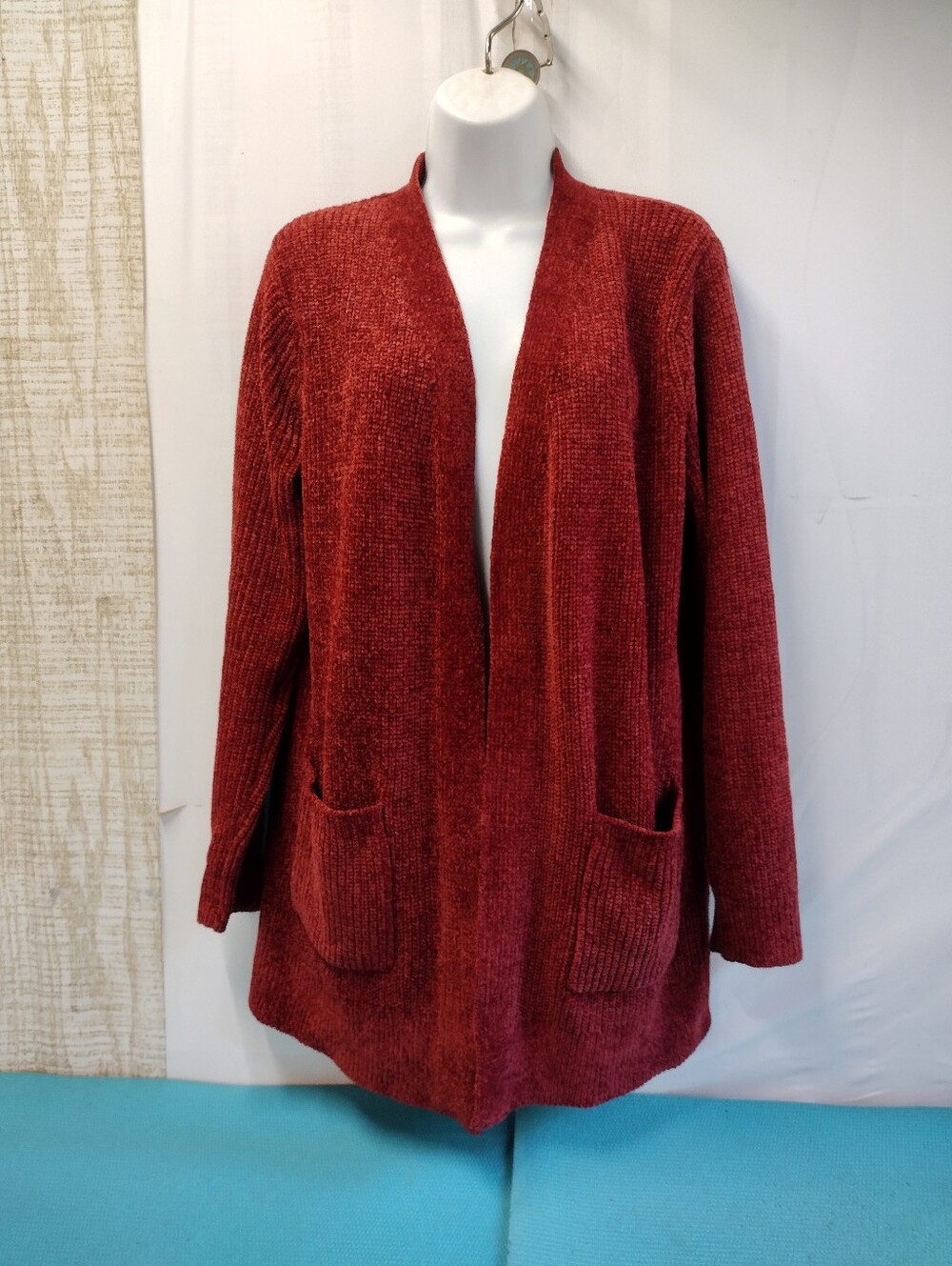 Matty M Open Front Cardigan Sweater in Rust Size L